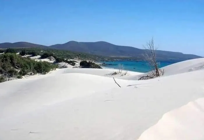 Villa Piscinas Пишинас